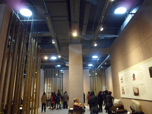 導(dǎo)光管案例 中華賞石園7