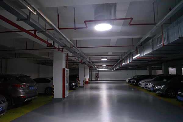 索樂圖地下空間光導管照明案例