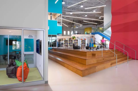 索樂圖為學校的照明環境提供舒適可控的解決方案