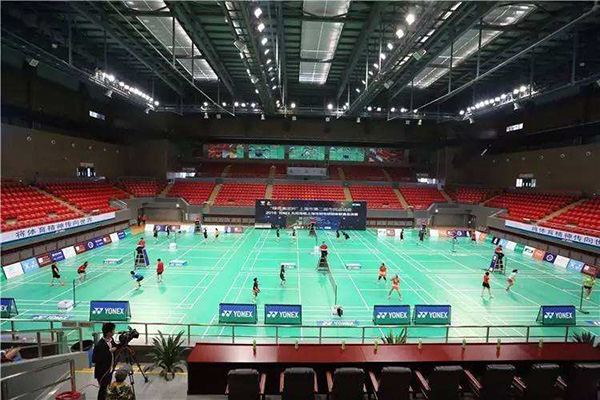 導(dǎo)光管日光照明，為體育館帶來生態(tài)健康之光