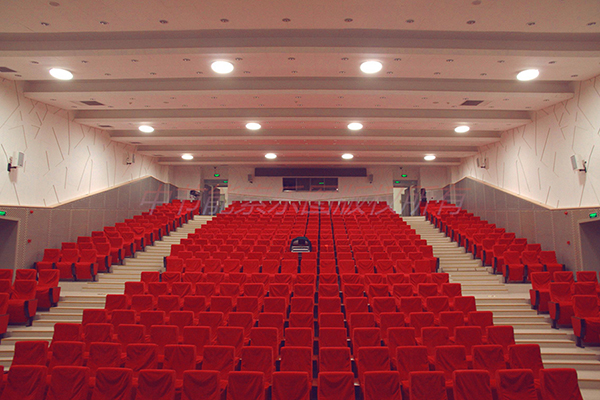 北京一師附小禮堂2導光管照明系統為何在學校越來越受歡迎